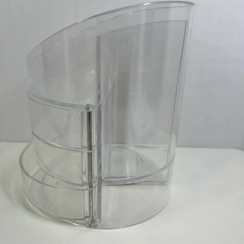 Rubbermaid vintage clear